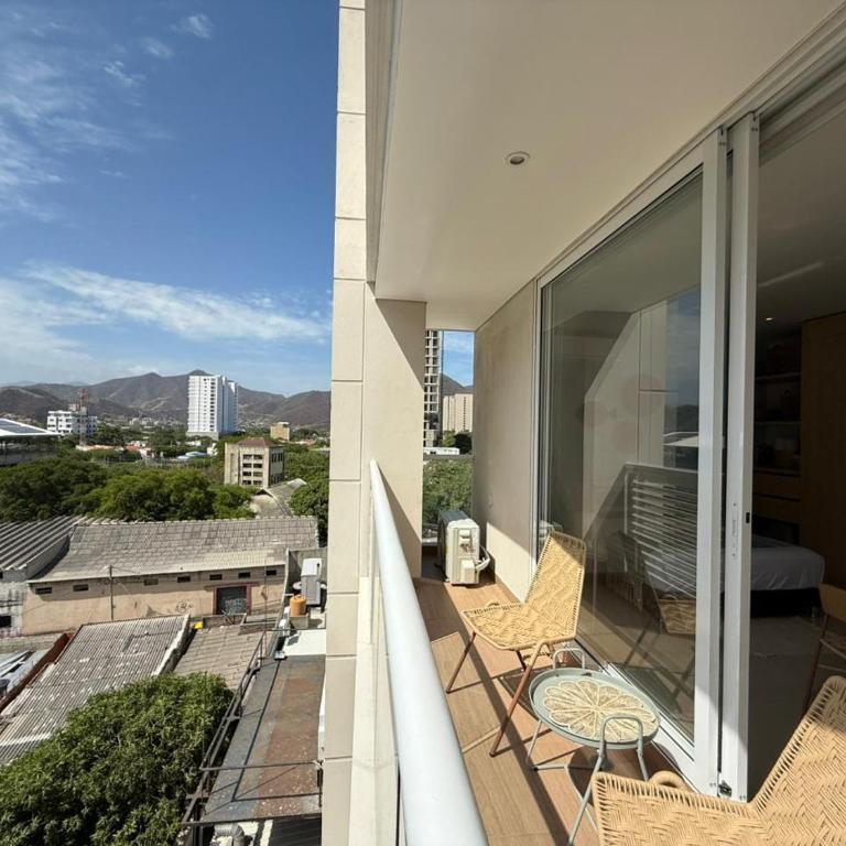 Edificio Eira - Studio with Balcony - 12
