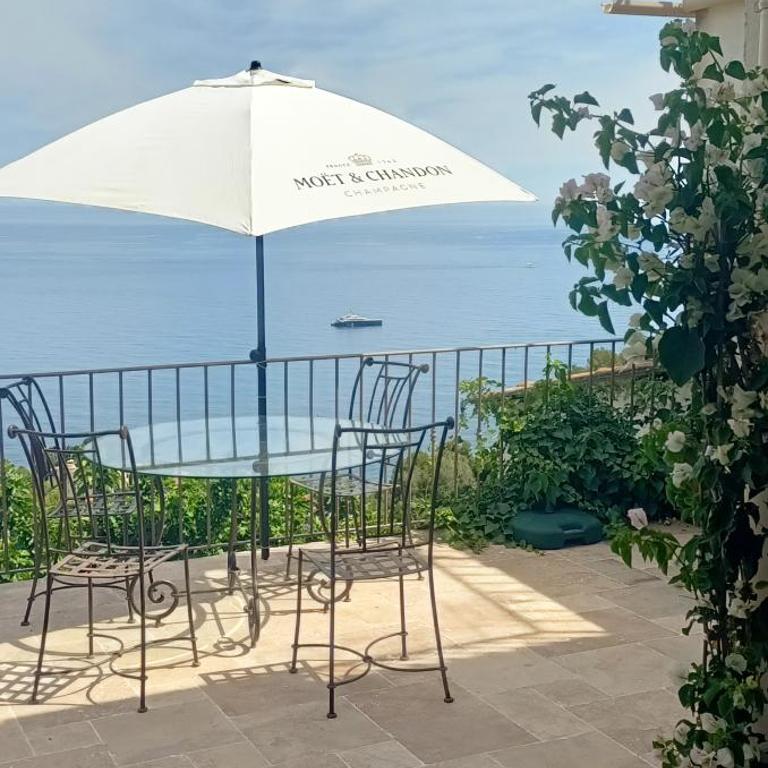 Petit coin de Paradis a cote de Monaco - Villa 2 Chambres - 62