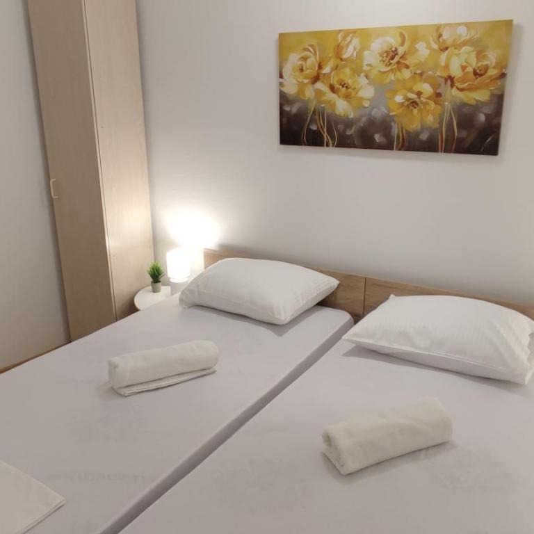 Apartmani Tarik - Two-Bedroom Apartment - 3
