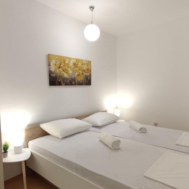 Apartmani Tarik - Two-Bedroom Apartment - 4