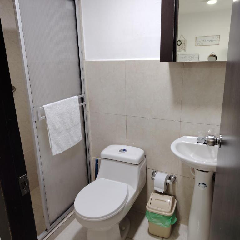 Apartamento cerca parque del Café con Piscina - Apartamento Clásico - 9