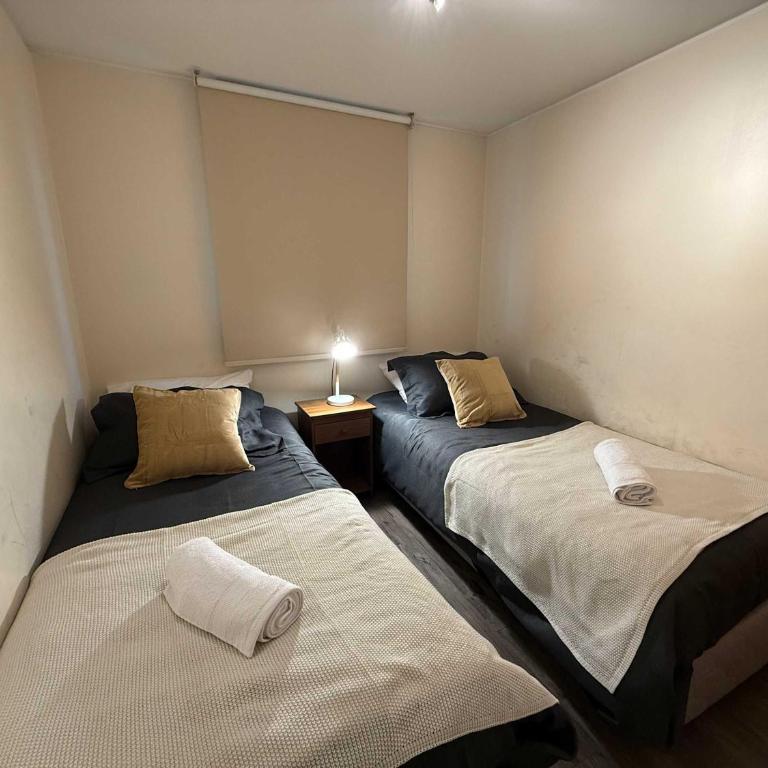 HOM I Amplio Depto 2D2B con Parking en Providencia - Apartamento - 26