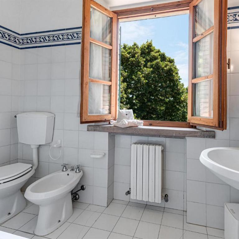 Villa Dei Tigli - Casa Vacanze con 4 Camere da Letto - 13