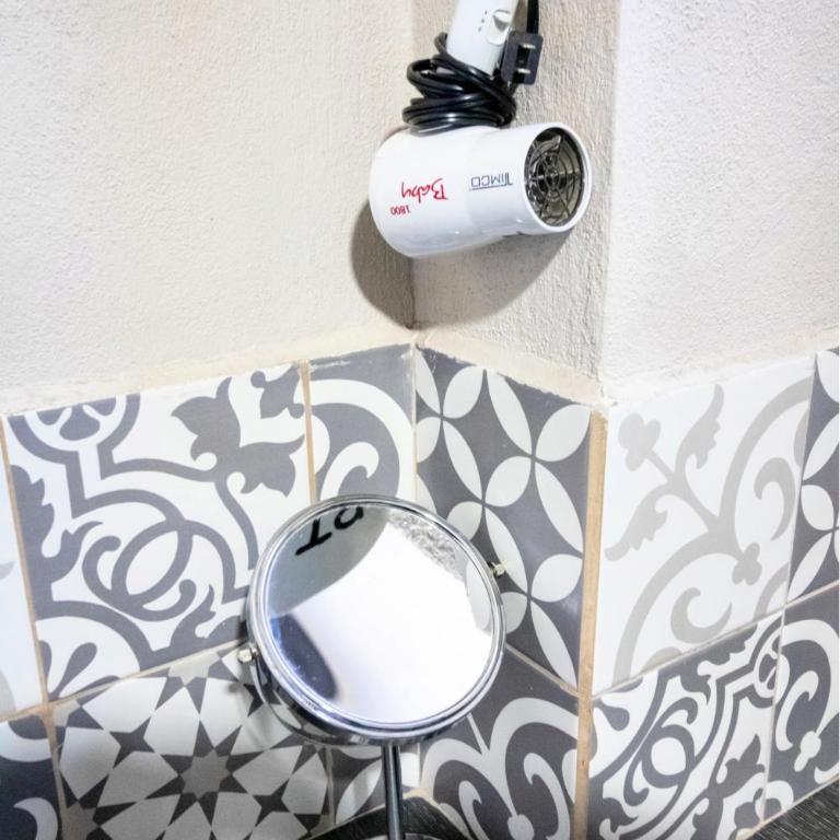 S08 MASTER SUITE Premium TEC CEM con Cocineta WiFi Balcón Parking Terraza - One-Bedroom Apartment - 15