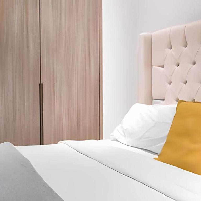 Parklife Pabellón - Two-Bedroom Family Apartment - 18