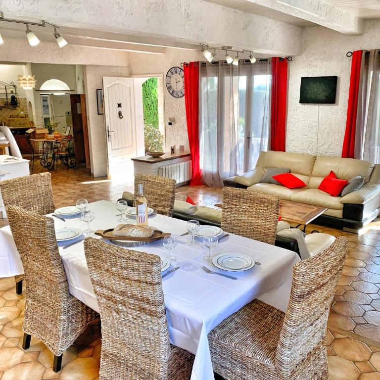 "L'Empereur" Villa Climatisée avec Piscine - Villa avec Piscine Privée - 29