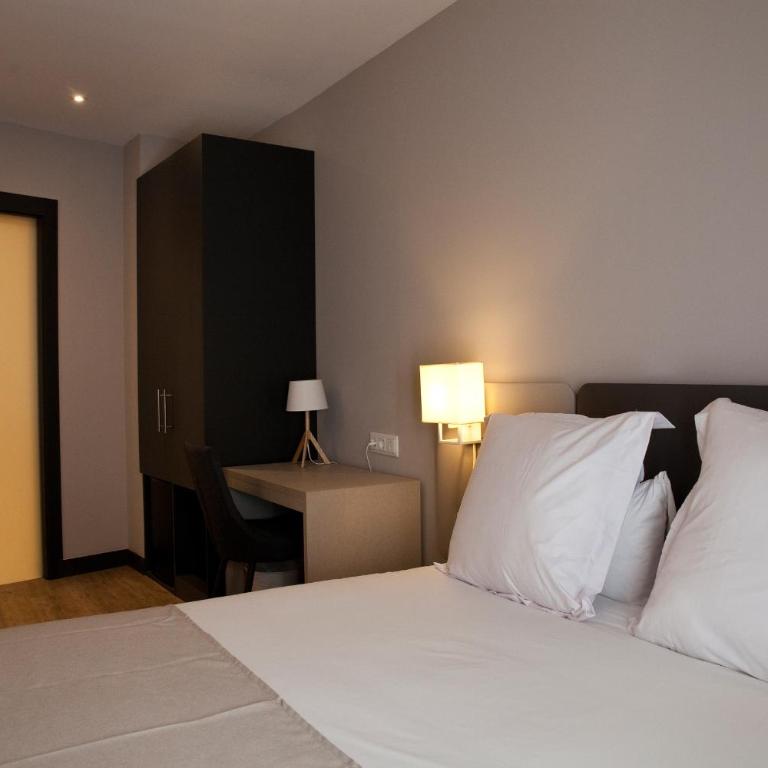 May Ramblas Hotel - Superior Double Room - 3