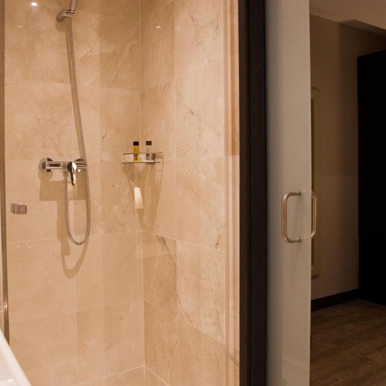 May Ramblas Hotel - Small Double Room - 4