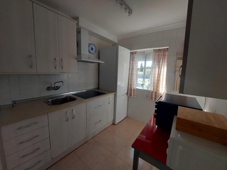 Habitación en piso con terraza junto a la estación - Apartamento con terraza - 16