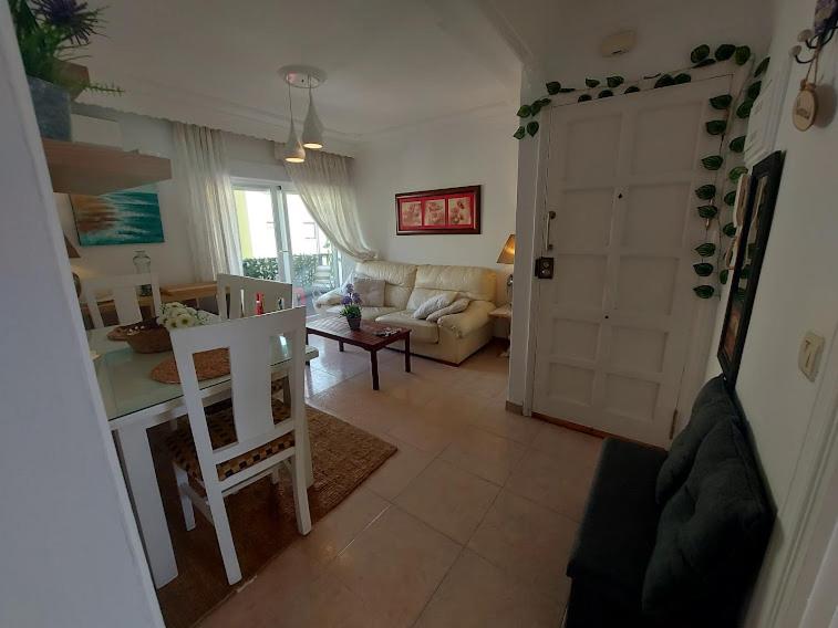 Habitación en piso con terraza junto a la estación - Apartamento con terraza - 5