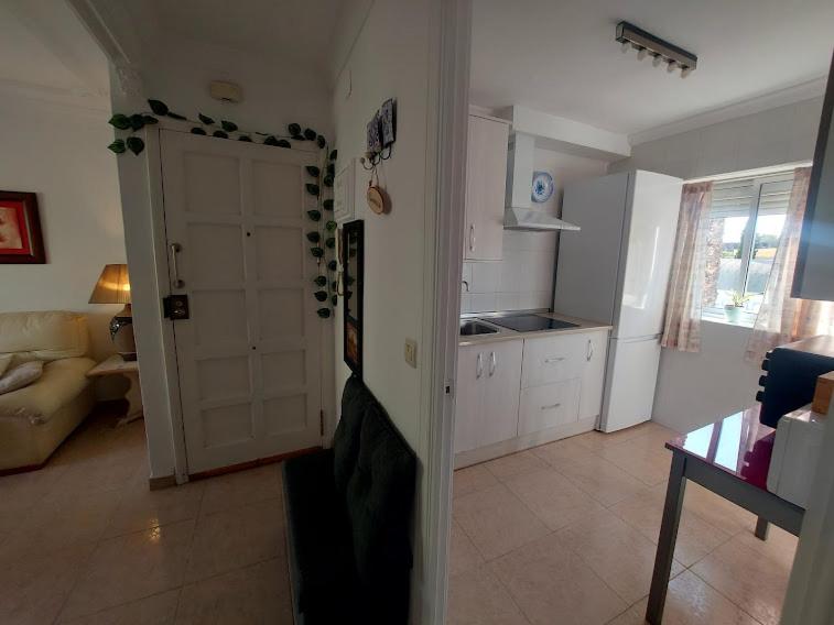 Habitación en piso con terraza junto a la estación - Apartamento con terraza - 7