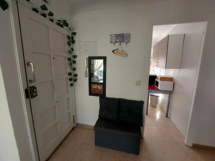 Habitación en piso con terraza junto a la estación - Apartamento con terraza - 14