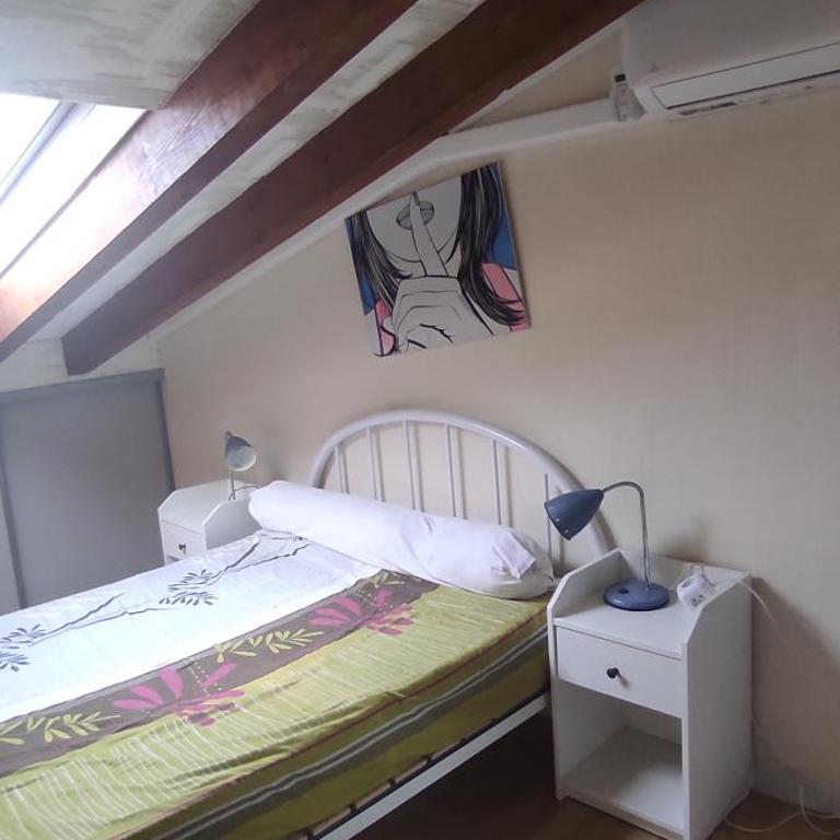 Gite Rouge à la mer climatisation dans toutes les pièces - Maison 3 Chambres - 35