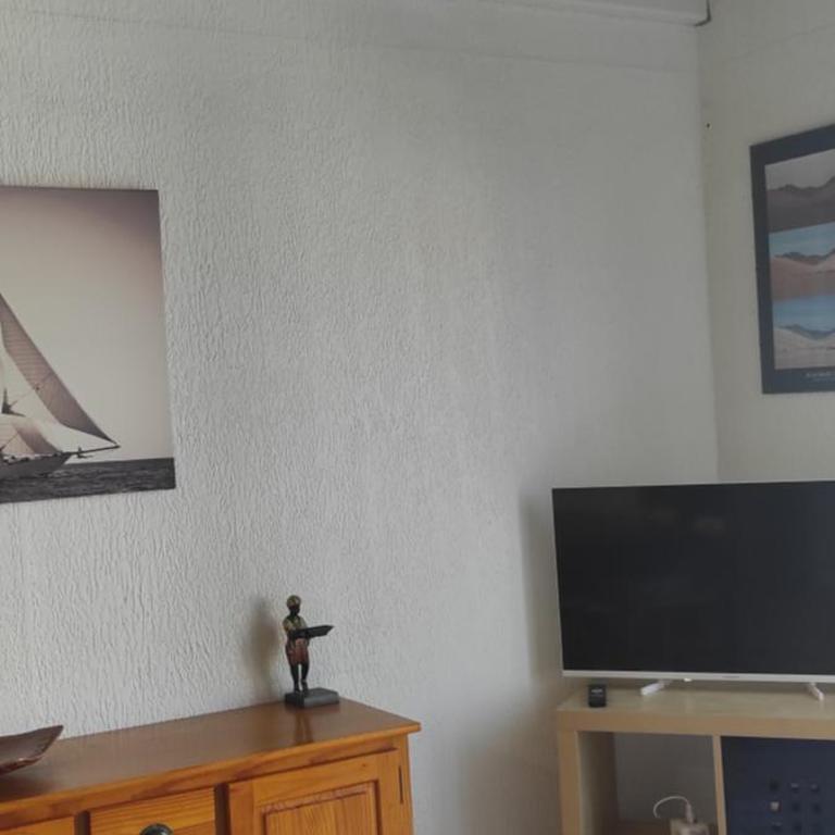 Gite Rouge à la mer climatisation dans toutes les pièces - Maison 3 Chambres - 11
