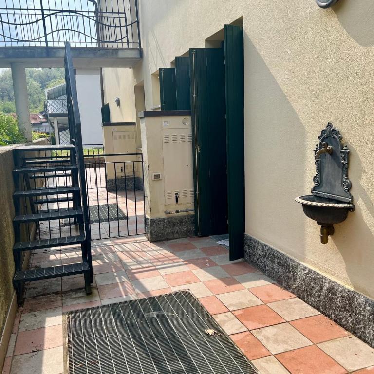 Le Terrazze del Garda - Immobili e Soluzioni Rent - Appartamento con 2 Camere da Letto e Vista Giardino - 6