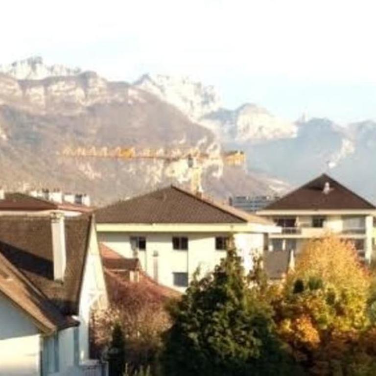 Cozy apartment with balcony and nice mountain view - Appartement - 10