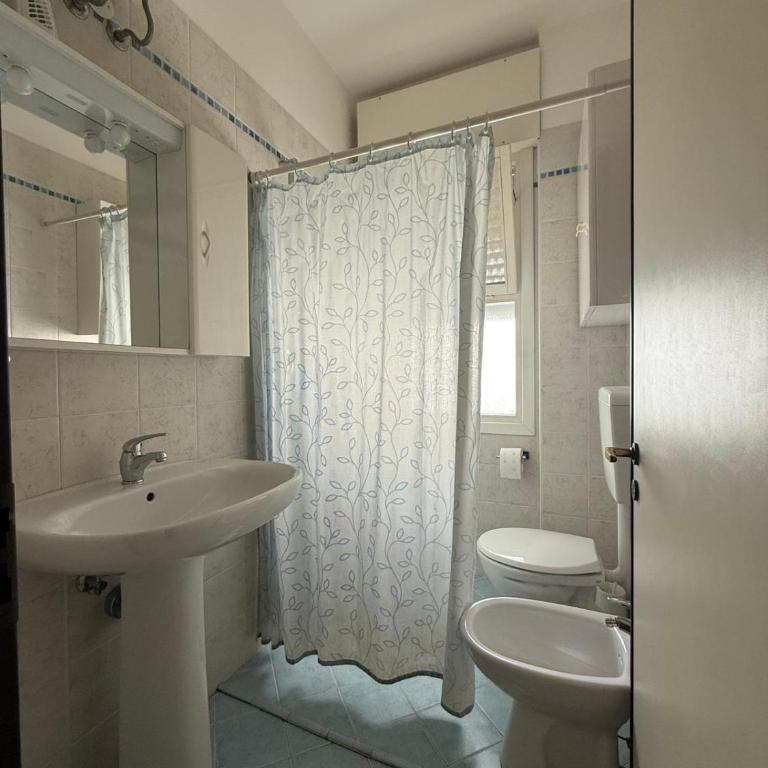 RESIDENCE ZETA - WALTERIGATO Apartments SOLO PER FAMIGLIE - Appartamento Superior con Balcone - 12