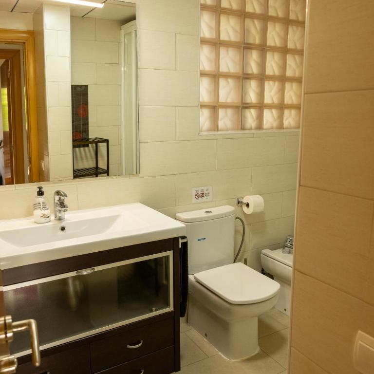 Dalt Vila Salou - Three-Bedroom Apartment - 6