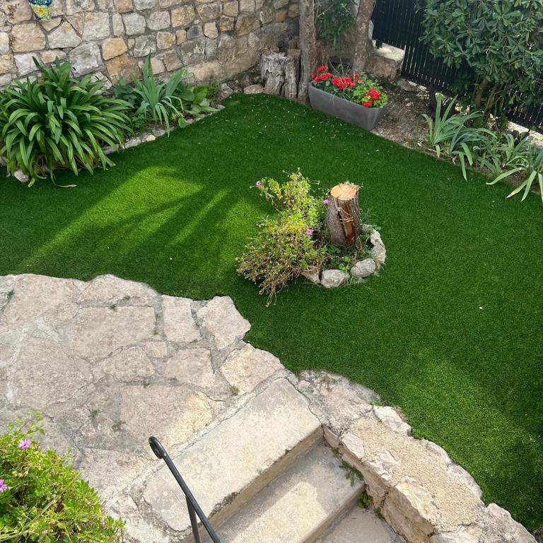 Villa au calme à Grasse avec piscine et spa privée - Villa 3 Chambres - 57