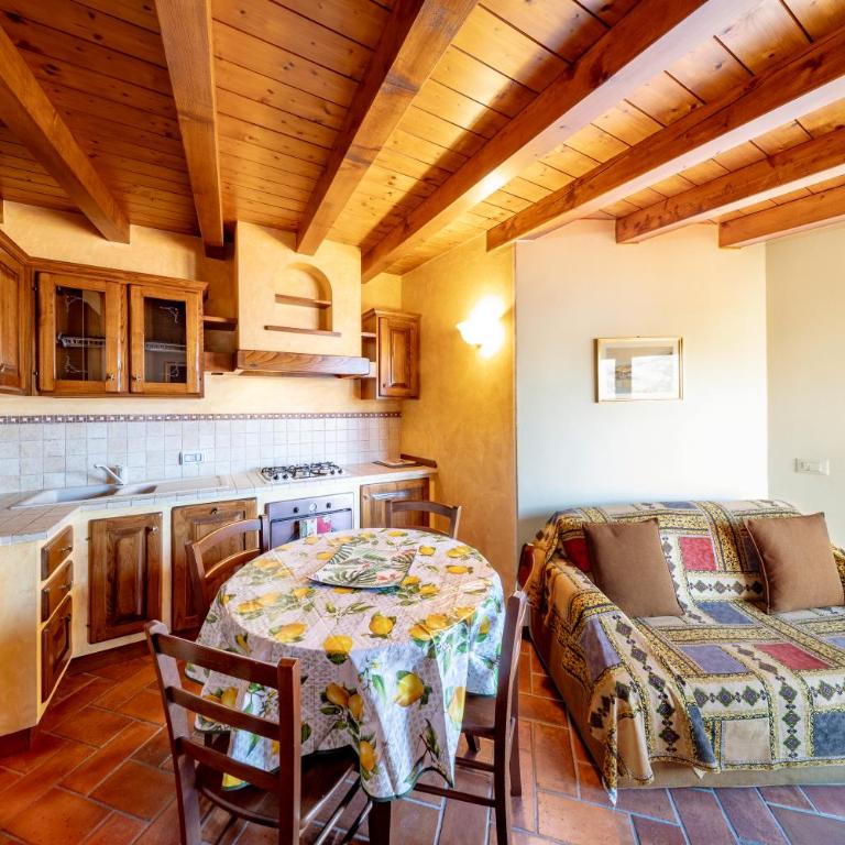 Charming Bellagio - One-Bedroom Apartment (2 Adults) - 14