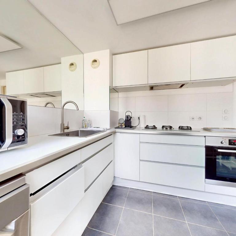 T3 en Duplex au Centre ville avec parking - Apartment - 11