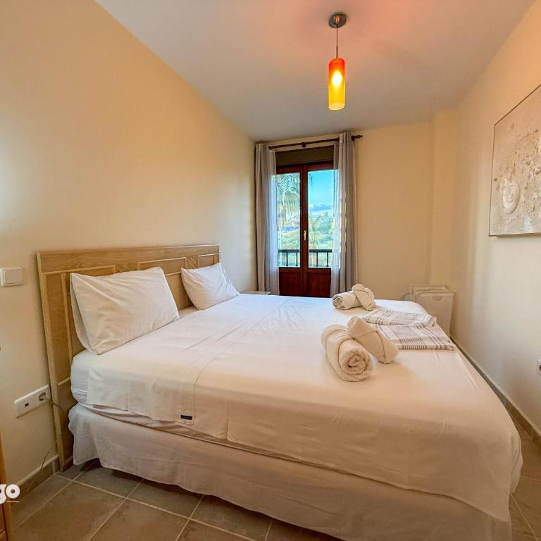 Modern & Bright Apartment - Vista Esuri - ORE01 - Apartamento de 2 dormitorios con balcón y terraza - 10