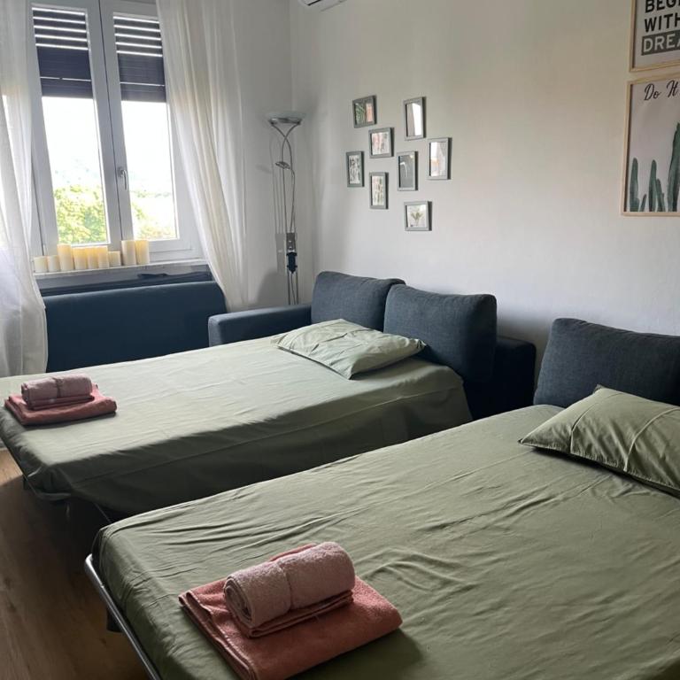 Casa Flora Torino - Two-Bedroom Apartment - 11