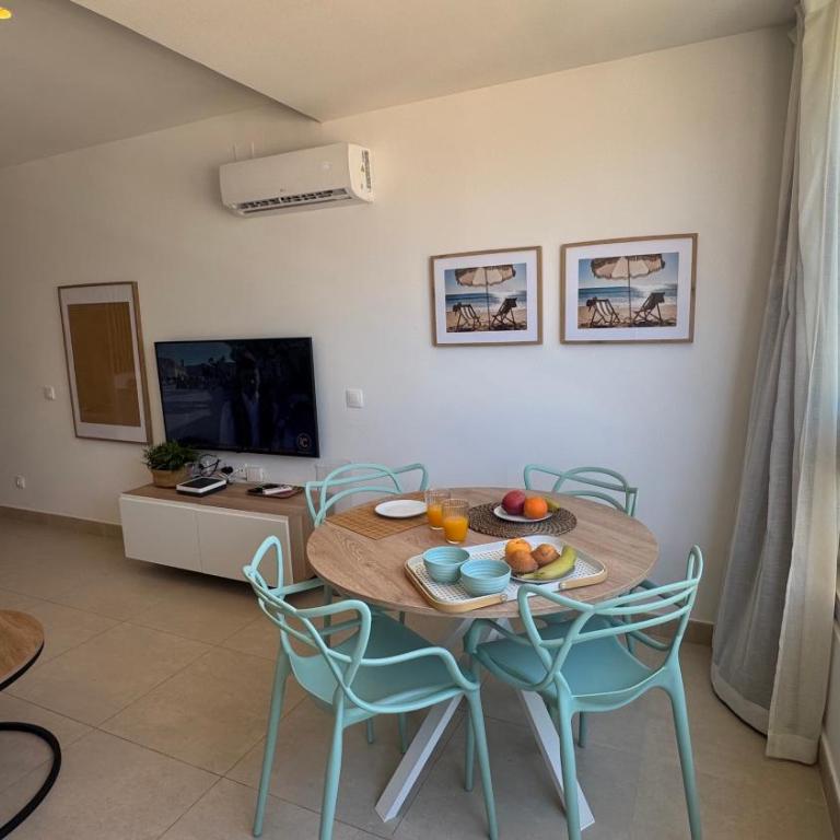 Estudio moderno Frente a Playa Muchavista con piscina By Turihome - Apartamento de 1 dormitorio - 4