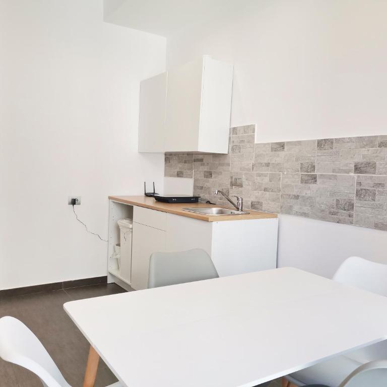 Dante467 - Appartamento Standard con 2 Camere da Letto - 34