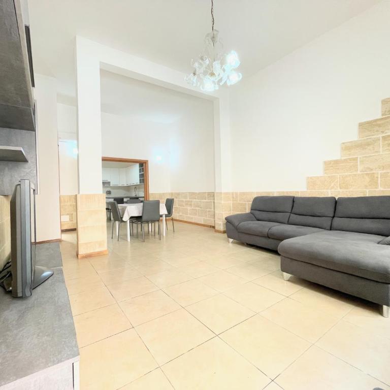 Casa Mazzini Nel Cuore di Gallipoli Puglia On line - Casa con 2 Camere da Letto - 2