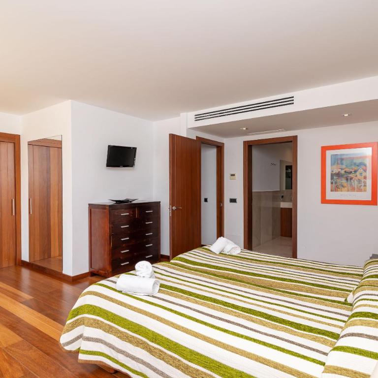 Villa Can Fiol by Sealand Villas - Villa with Private Pool - 31