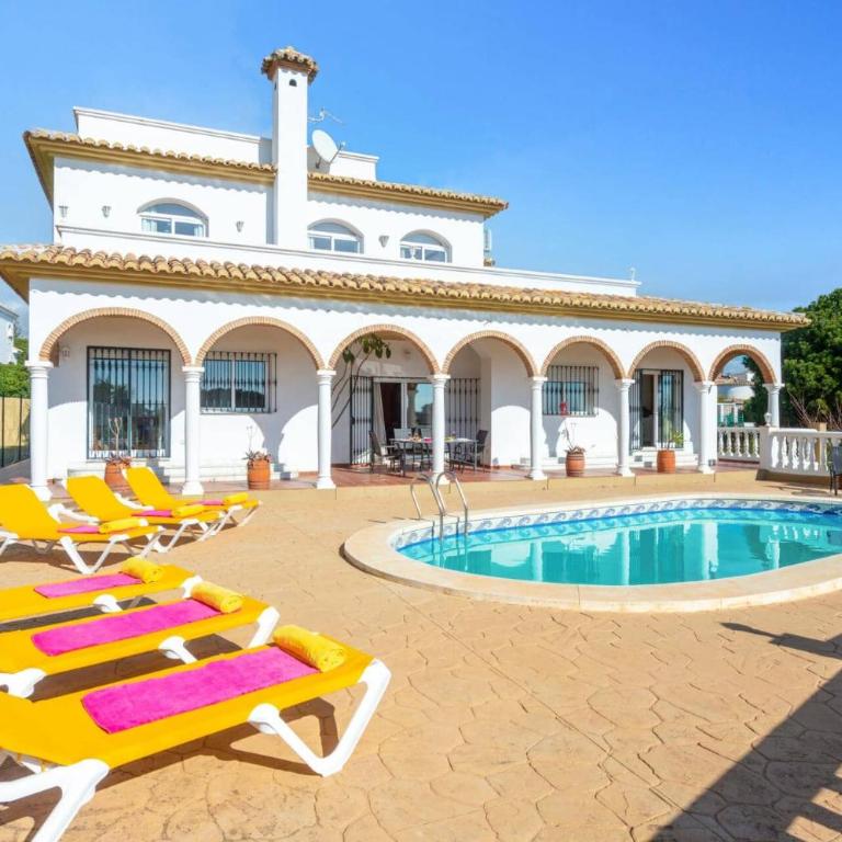 Villa Solea by Villa Plus - Villa - 2