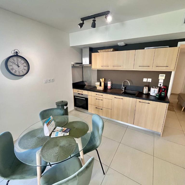B035 Magnifique appartement neuf a deux pas du centre - Appartement - 2