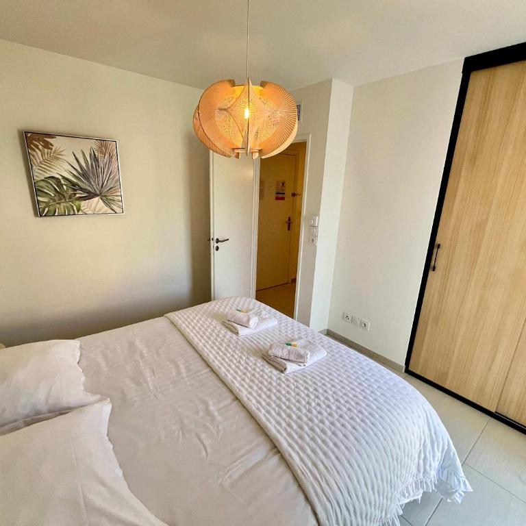 B035 Magnifique appartement neuf a deux pas du centre - Appartement - 9