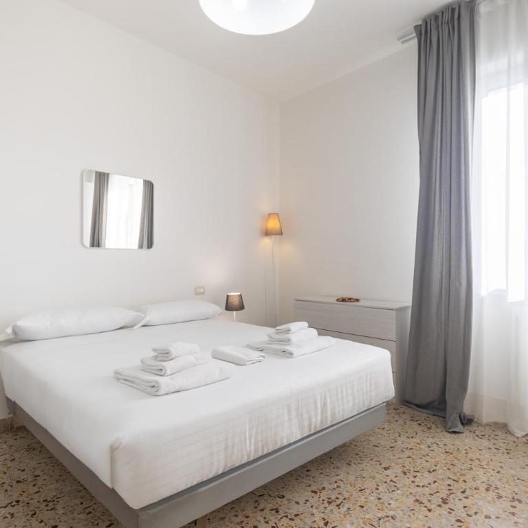 Three-Bedroom Florence Home - Appartamento con 3 Camere da Letto - 11