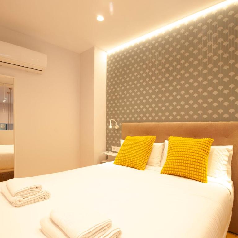 Quiet Loft - Two-Bedroom Apartment - 48