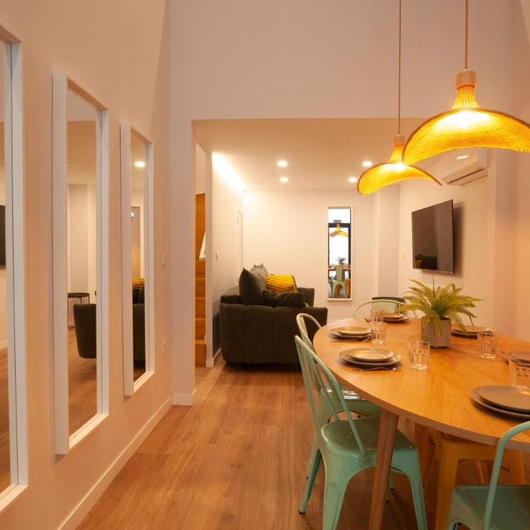 Quiet Loft - Two-Bedroom Apartment - 58