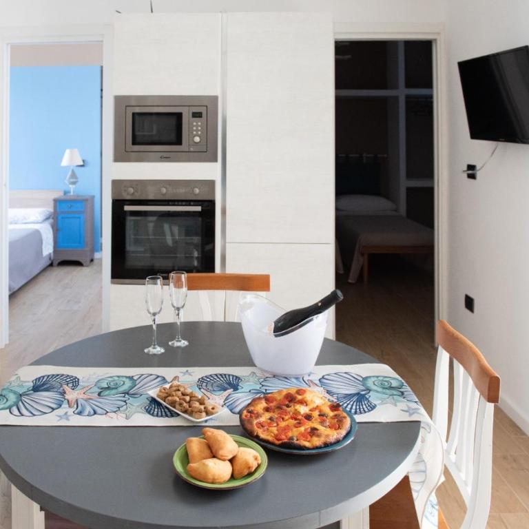 Il Faro - Two-Bedroom House - 11