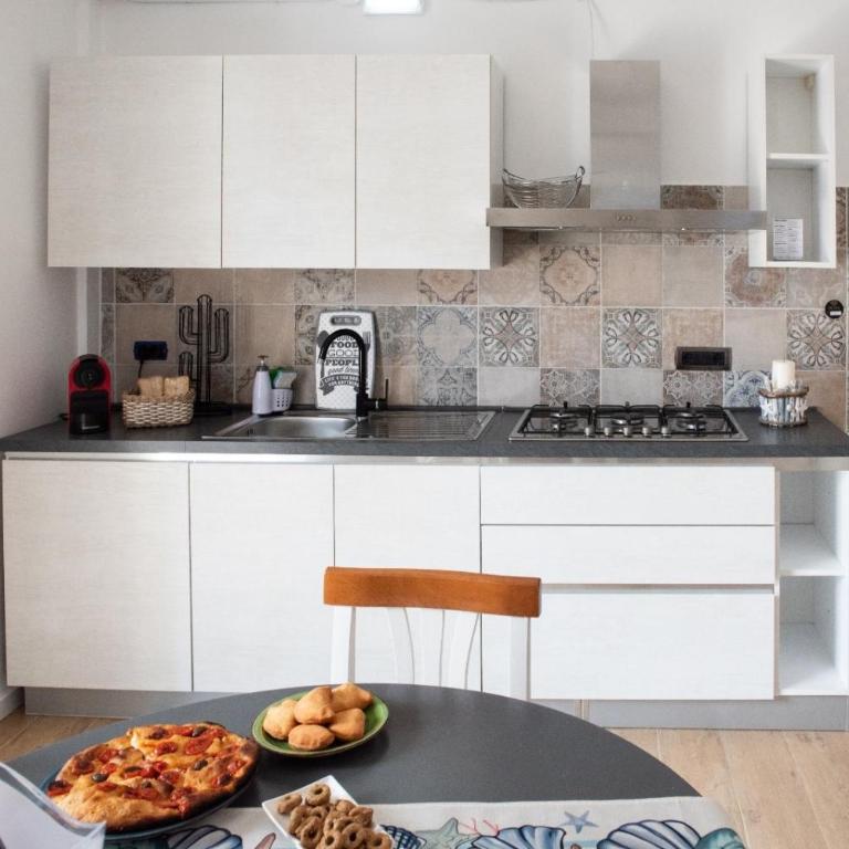 Il Faro - Two-Bedroom House - 13