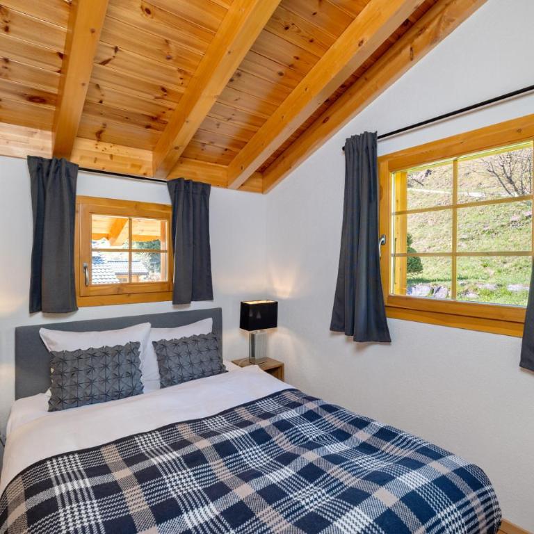 Chalet Belle Vue – Alpine Charm with a View to Remember - Chalet - 5