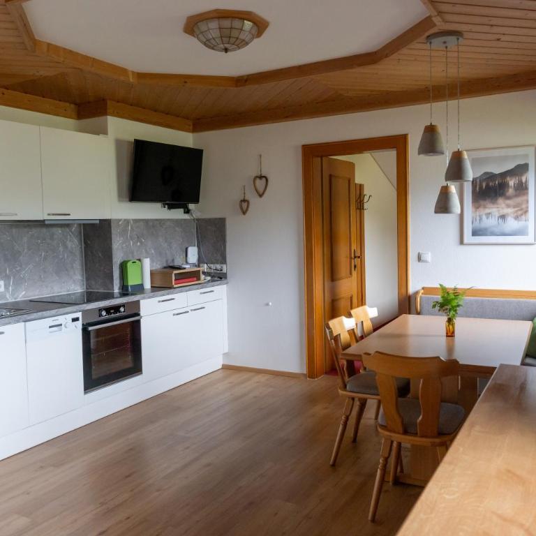 Pension Spreitzhof & Appartement Royer - Apartment mit 1 Schlafzimmer und Balkon - 3