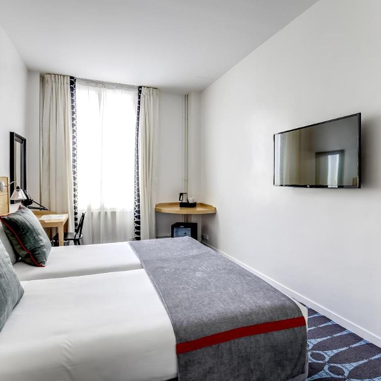 Hotel Lorette - Astotel - Twin Room - Disability Access - 4