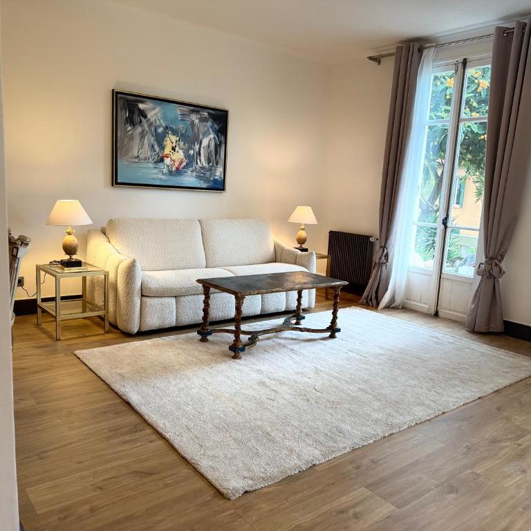 Magnifique studio bas de villa avec terasse et jardin Saint Jean Cap Ferrat - Apartamento de 1 dormitorio - 1