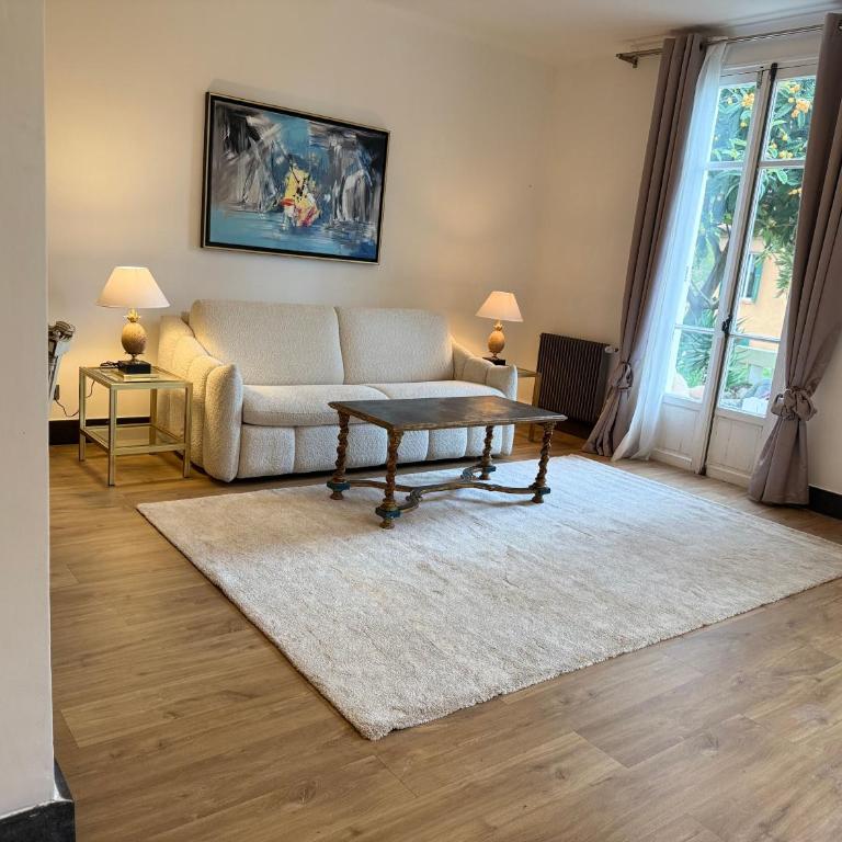 Magnifique studio bas de villa avec terasse et jardin Saint Jean Cap Ferrat - Apartamento de 1 dormitorio - 3
