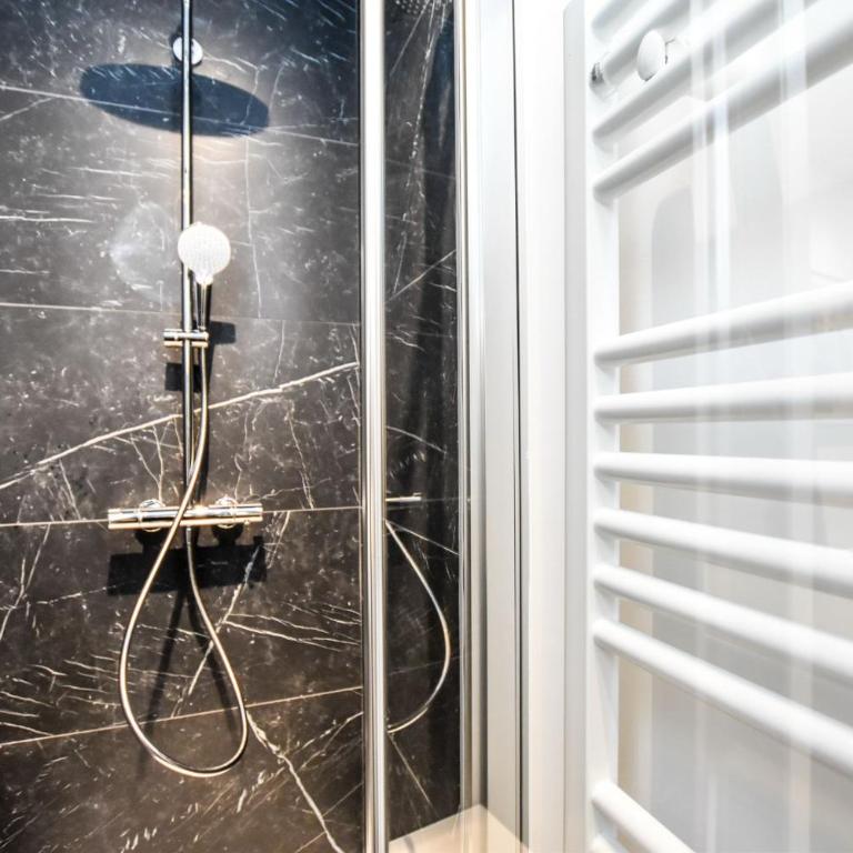 Duplex agréable Paris 20ᵉ - Belleville - Appartement 1 Chambre - 14