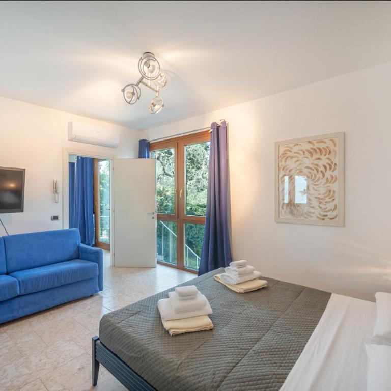 VillasGarda - Villa Lorena Carbona - Villa - 28