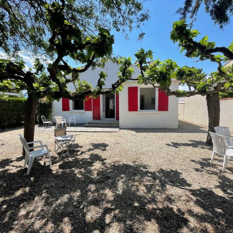 Maison 5 pièces 8 couchages ARGELES SUR MER AR000-070 - Maison 3 Chambres - 4