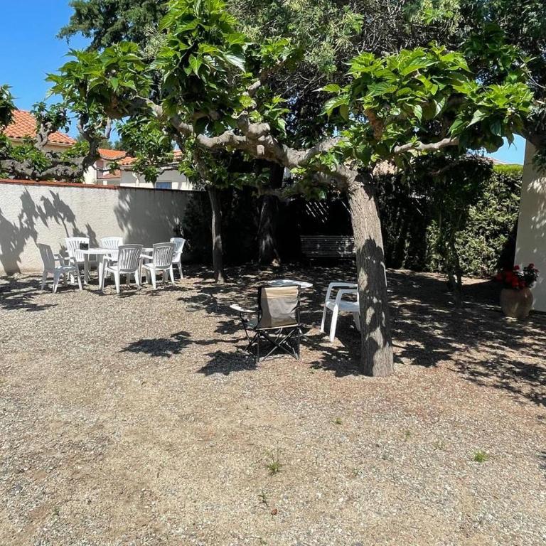Maison 5 pièces 8 couchages ARGELES SUR MER AR000-070 - Maison 3 Chambres - 7
