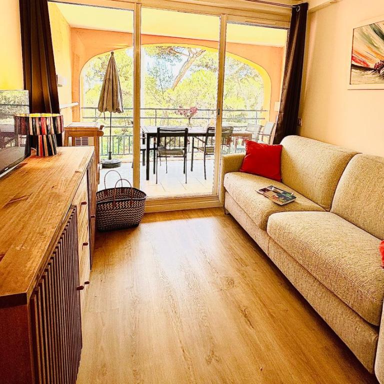 PINEDE PLAGE Vue Mer, Piscine, Climatisation - Appartement - Vue sur Mer - 6