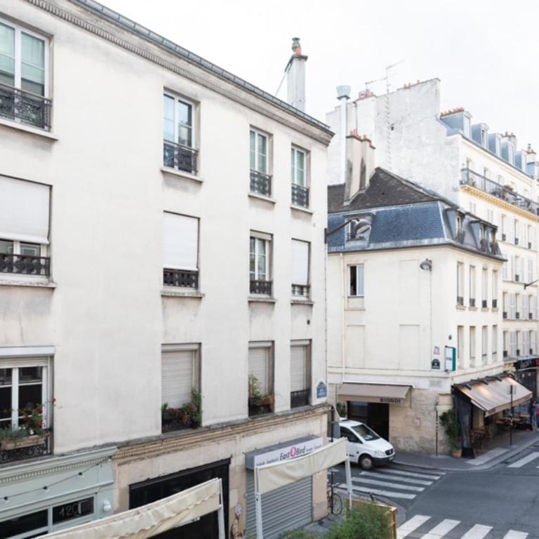 Splendid flat near the Marais - Appartement - 14